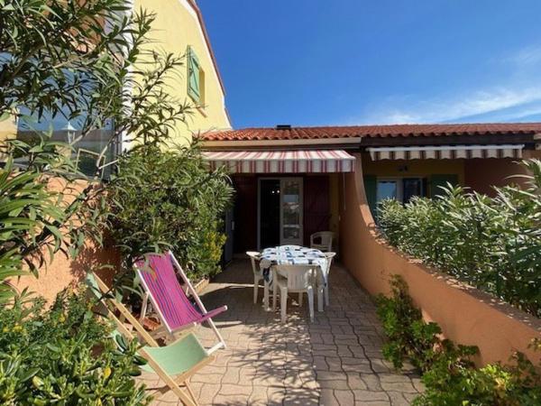 Villa avec parking, vue montagne - 4 pers. - FR-1-81-748, Book  Le Barcares Corbières