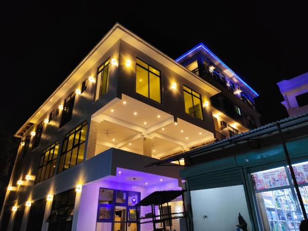 New Dal Hotel Bububu, Book  Zanzibar 