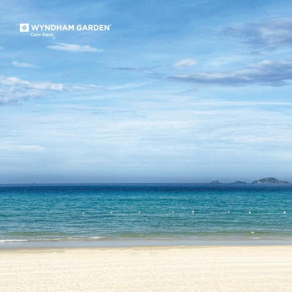 Luxury Beachfront Villa in Whyndham Garden Cam Ranh, Book  Khanh Hoa SPA hoteller, SPA