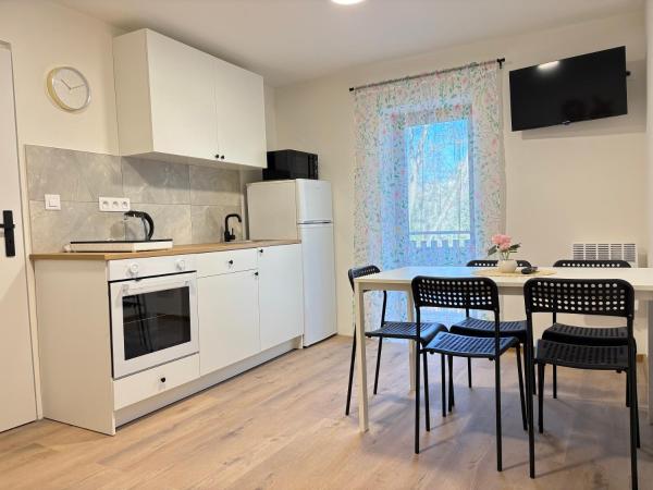 Apartmány Veselka, Book  Oslnovice Bohemian-Moravian Highlands