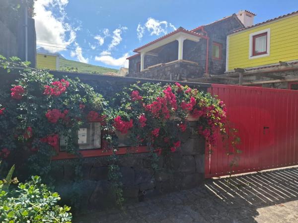 Casas do Lourenço, Book  Sao Roque do Pico Pico Ø