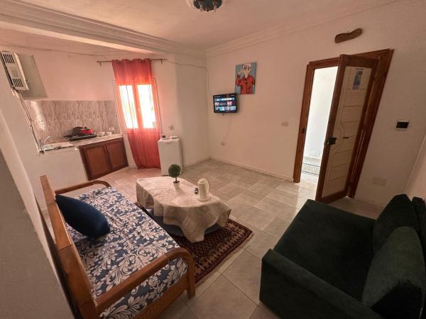 le coin, Book  Houmt Souq Djerba
