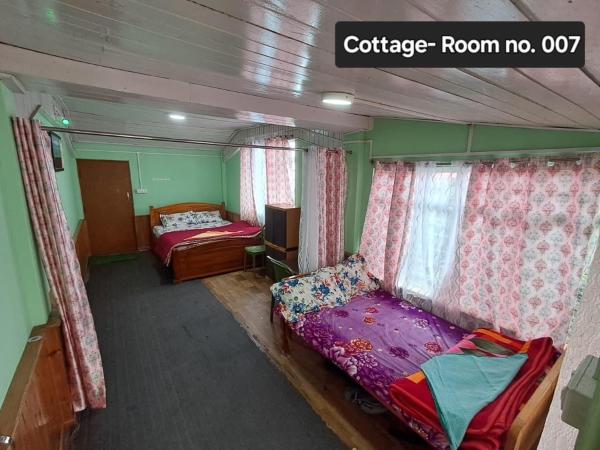 Tapovan Homestay, Book  Hoteller i West Bengal med parkering, Parkering