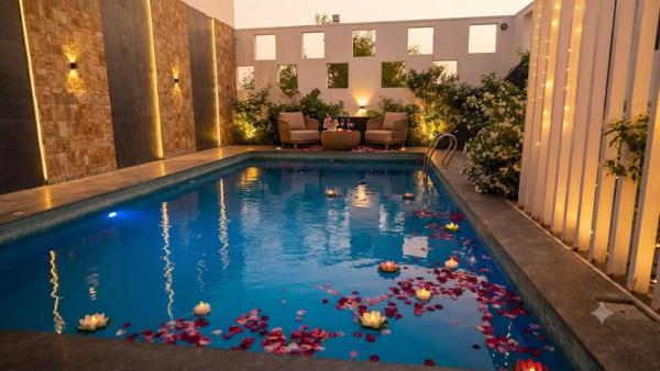 Kannan residency, Book  Hoteller i Tamil Nadu med pool, Swimmingpool