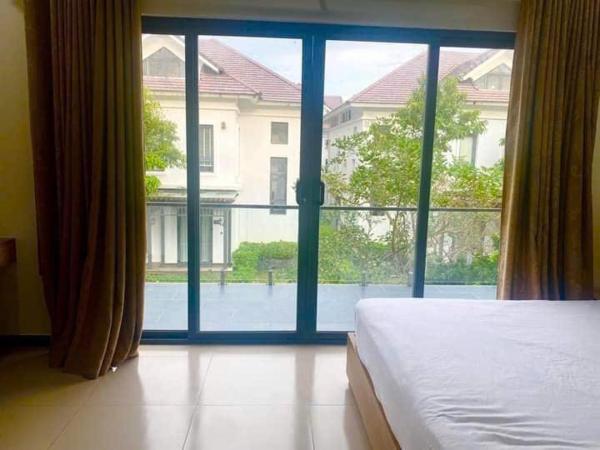 Villa NaLa Phú Quốc, Book  Hoteller i Mekong Delta med parkering, Parkering