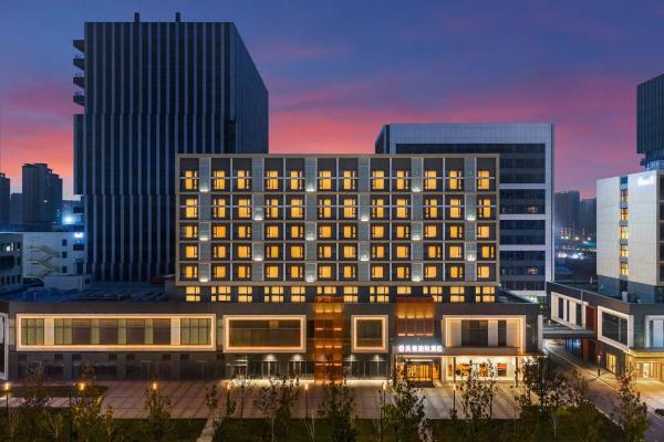 MEHOOD LESTIE Hotel（Xian GLP I-Park, Epang Palace South Metro Station Branch）, Book  Hoteller i Shaanxi med parkering, Parkering