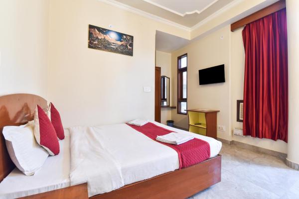 Hotel Rameshwaram- Railway Station, Book  Rajasthan hoteller med parkering, Parkering