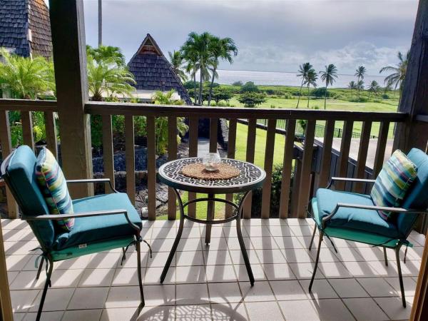 Unit 26 King Bed and Ocean View, Book  Pahala East Hawaii
