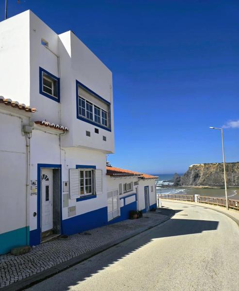 Sol da Praia, Book  Odeceixe Vicentine Route