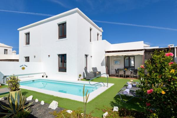 Villa Petruca, Book  Playa Blanca 