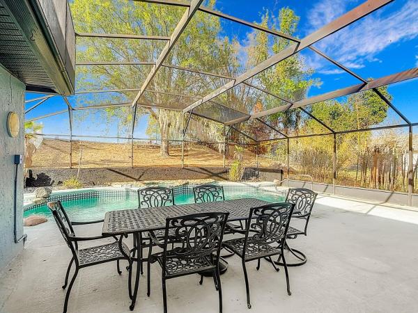 Luxury 4BR Villa Heated Pool Spa 12 Min to Disney, Book  SPA-hoteller i Florida, SPA