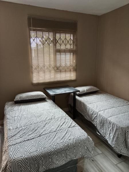 AMASHIYA flats, Book  Richards Bay Zululand