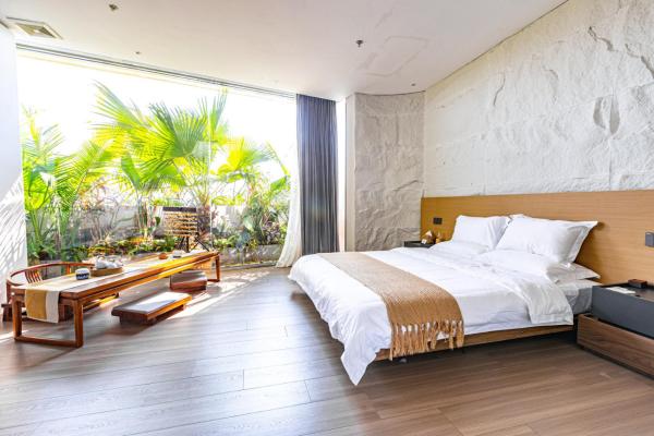 Migu Stay（Guangzhou Shiqiao Railway Station）, Book  Guangdong hoteller med parkering, Parkering