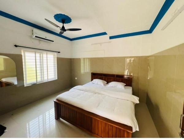 HOLIDAY HOMEs VK, Book  Malpe Bangalore