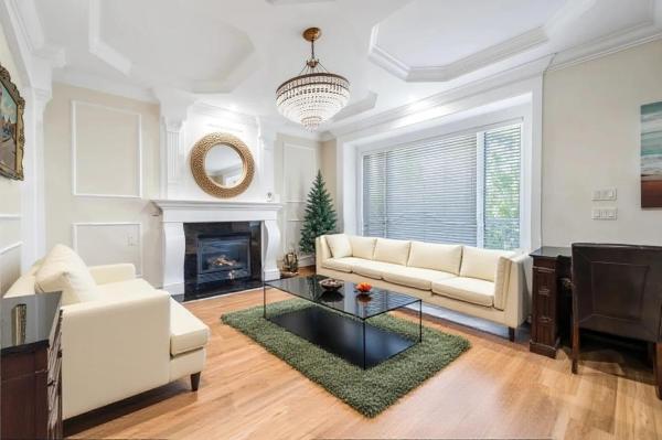 Tranquil Oakridge Ensuite Stay - near Skytrain, Book  Vancouver 