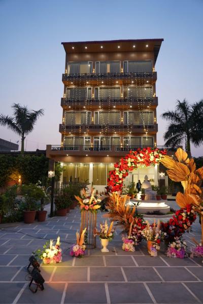 Paradise Resort Paonta, Book  Paonta Sahib 