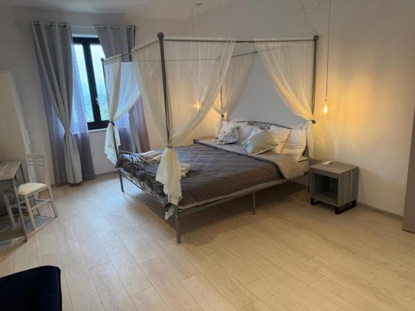 Villa BRUNI Wine Guest House, Book  Montefalco Umbrien