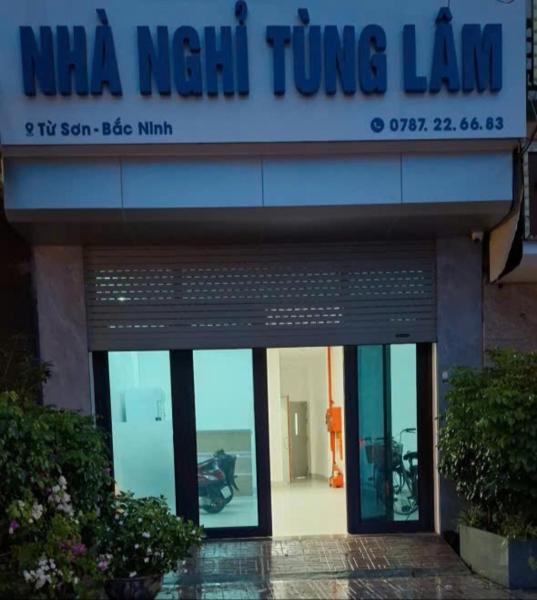 Nhà nghỉ Tùng Lâm TungLamHotel, Book  Bac Ninh hoteller med parkering, Parkering