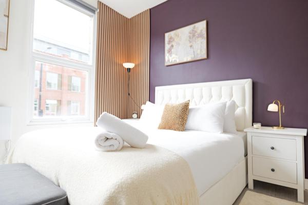London Hammersmith Suites with Easy Access to Central London, Book  Hoteller i London og omegn med parkering, Parkering