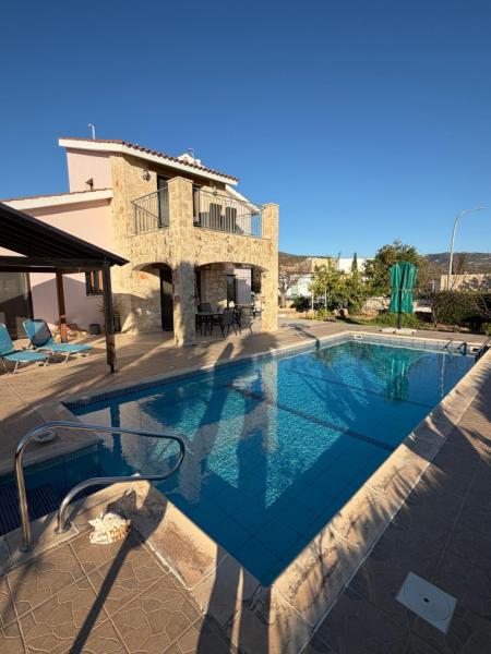 4-Bedroom Villa with Private Pool & Citrus Garden, Book  Pegeia Pafos