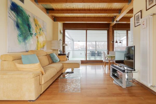 GuestHost - Modern Apartments Milano Bocconi, Book Lejlighed Milano Lombardiet