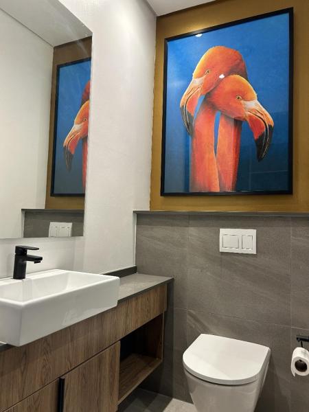The Capital Trilogy Menlyn Maine Phase 2 new apartment 625, Book Lejlighed Vosburg Northern Cape