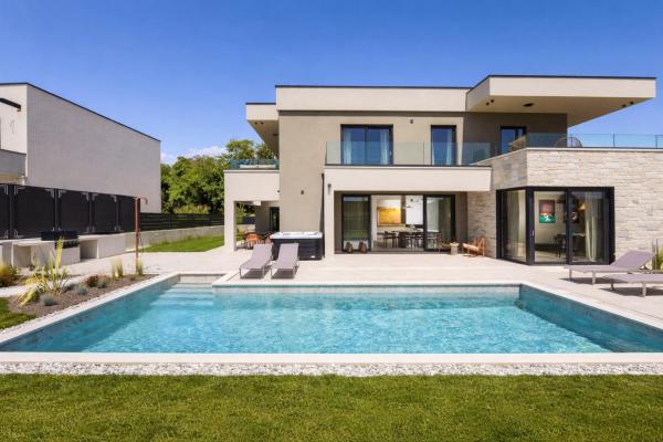 Designer Beach Villa Limes - Pool, Spa & Games, Book  Funtana Poreč Riviera