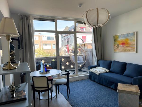 Strandhuis Scheveningen - Studio Apartments, Book Lejlighed Zuid-Holland hoteller med parkering, Parkering