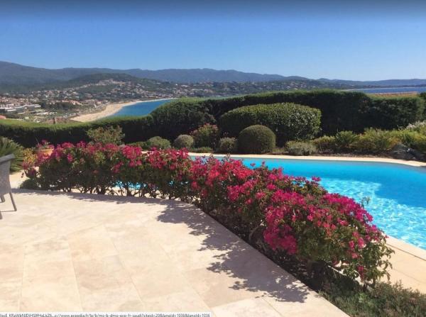 Villa RIVOLI , View sea 350 meter, Book  Hoteller i Korsika med pool, Swimmingpool