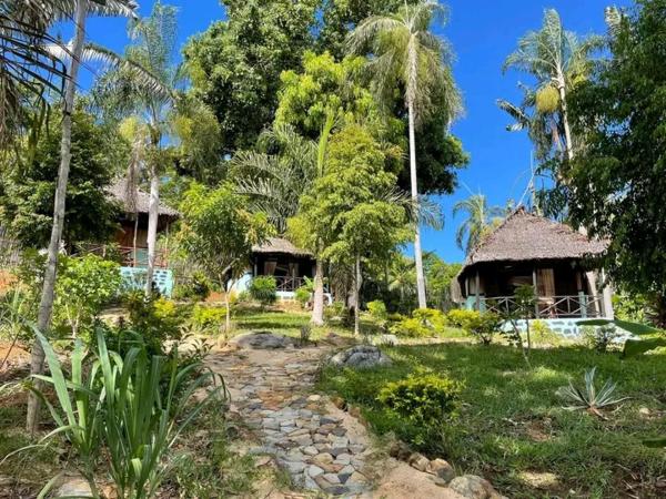 Lokobe forest lodge, Book  Nosy Be Diana