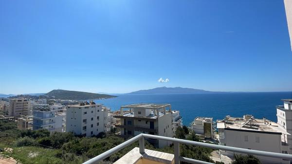 Honey Residence, Book  Vlorë County hoteller med parkering, Parkering