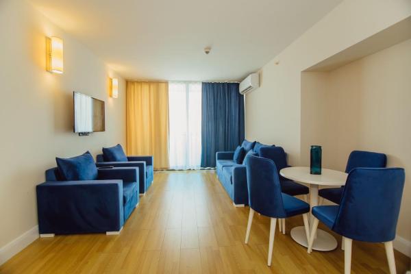 Orbi city crystal apartments, Book Lejlighed Ajara hoteller med parkering, Parkering