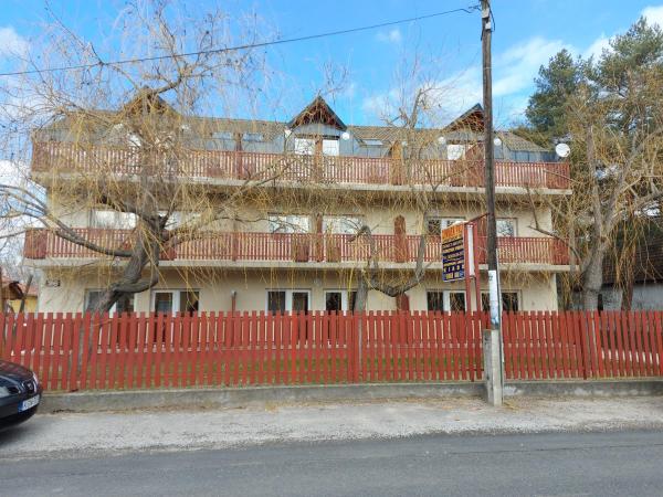 Margaréta Apartmanház, Book  Balatonlelle Siófok