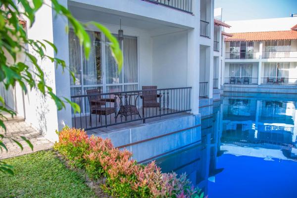 The Covanro Airport Hotel - Katunayake, Book Hotel Veyangoda Gampaha District