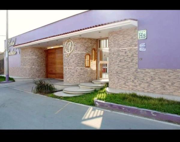 Paradisse, Book  Huacho Lima-provinsen