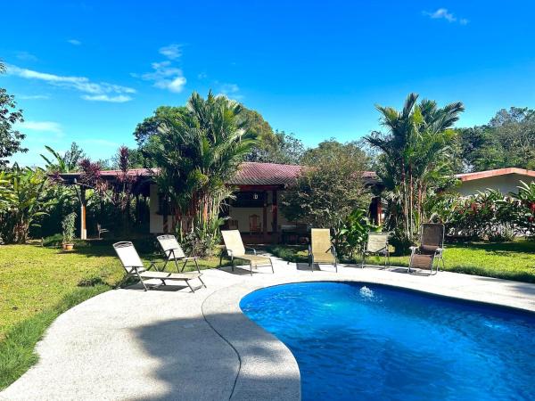 Cantarrana Countryside Villa with private pool, Book  Bijagual Alajuela