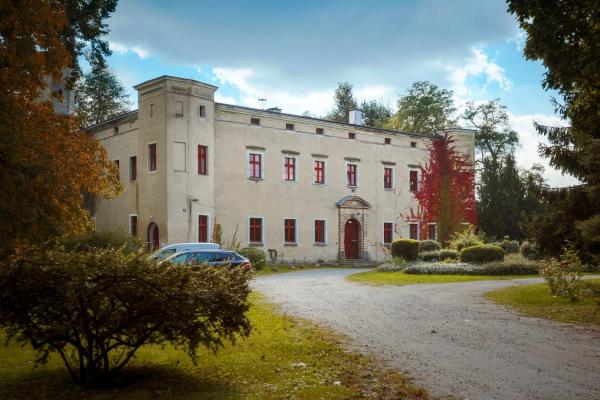 Zamek Dobroszyce, Book Lejlighedshotel Dobroszyce 