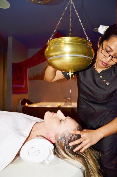 Hotel Azalia, Book Hotel Hoteller i Lillepolen med parkering, Parkering