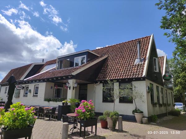 't Wapen van Middelie, Book Hotel Purmerend 