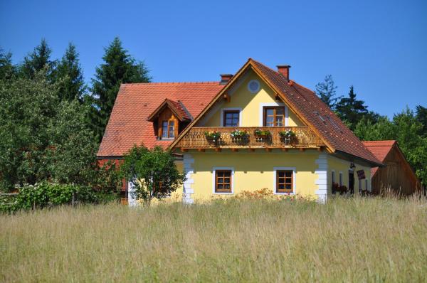 Haus Schönegger, Book Pension  