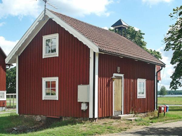 5 person holiday home in LÖNASHULT-By Traum, Book Feriehus  