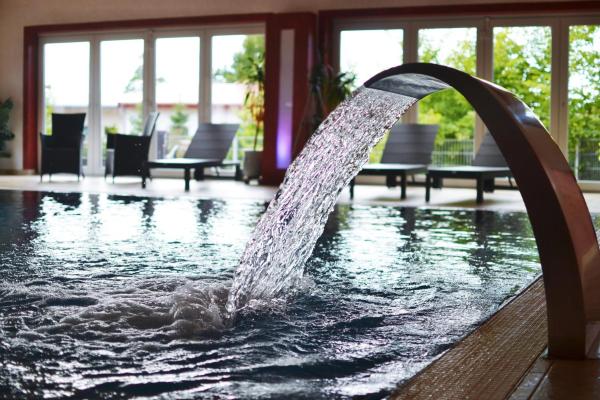 Fröjel Resort & Spa, Book Ferielandsby Klintehamn 